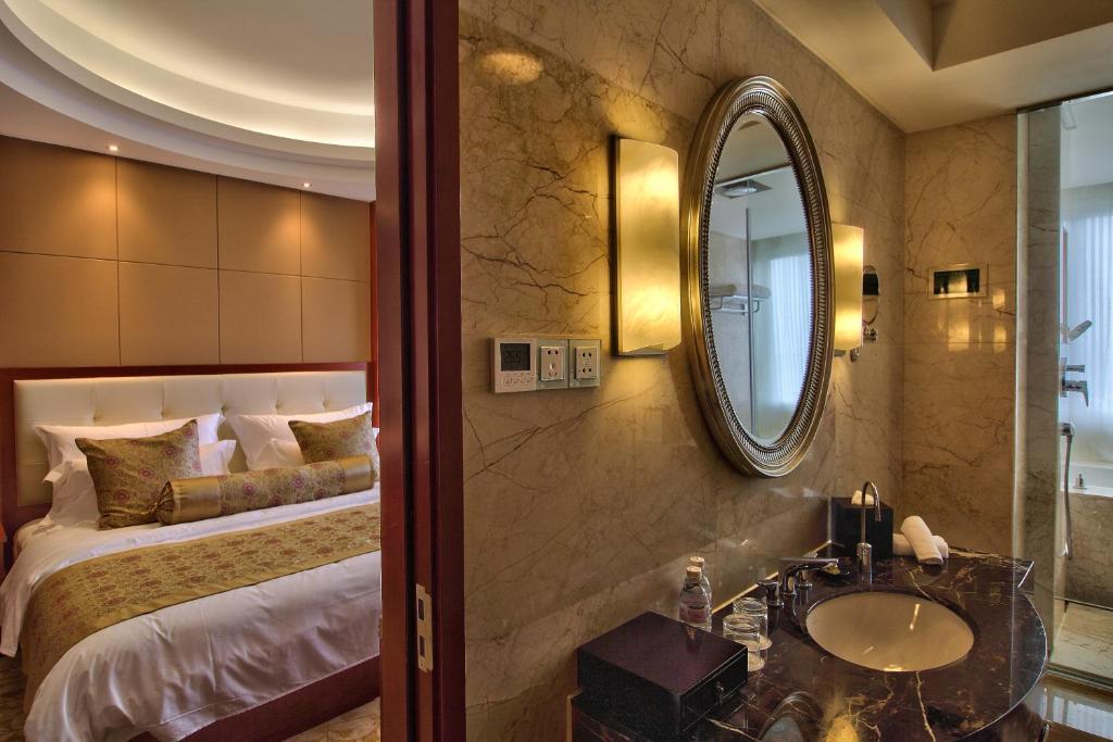 Citic Ningbo International Hotel Екстериор снимка